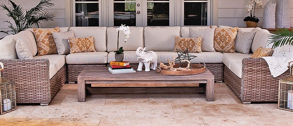 Off white wicker sectional for patio