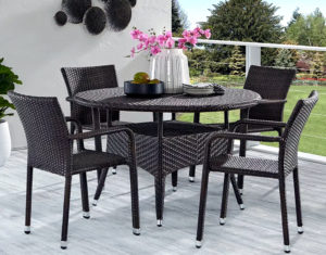 outdoor dining set in black and wicker