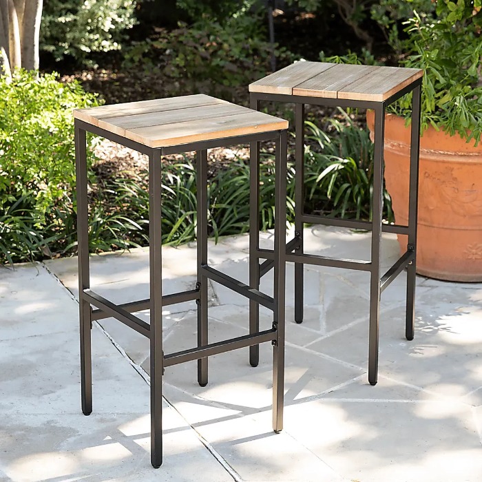 2 backless natural outdoor bar stools