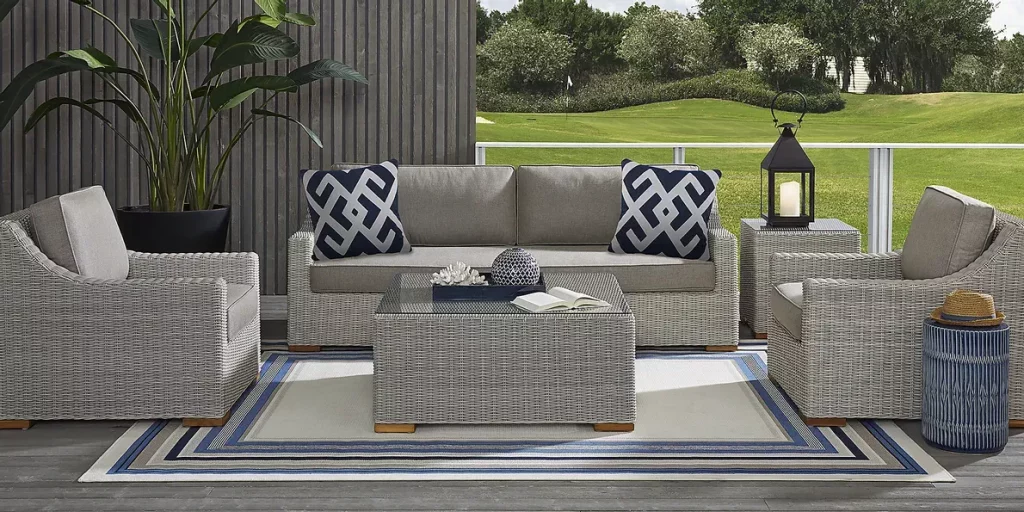Gray 4 pc outdoor seating set