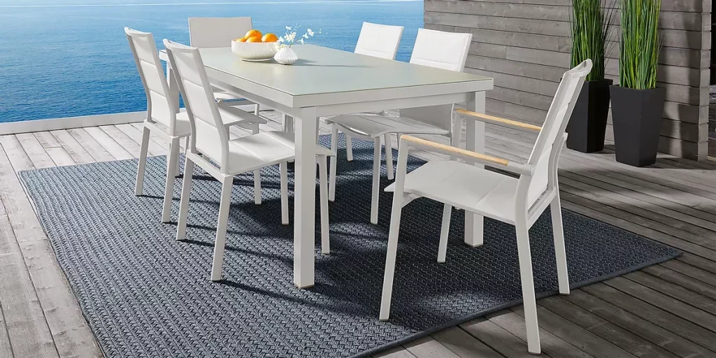 5 pc white rectangle outdoor dining set